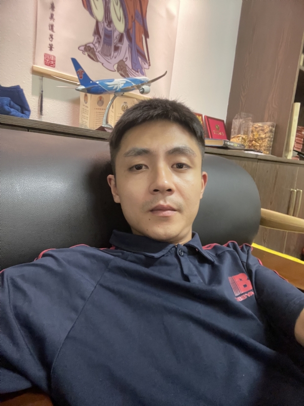 曾曾日上的第一张照片--漳州交友中心